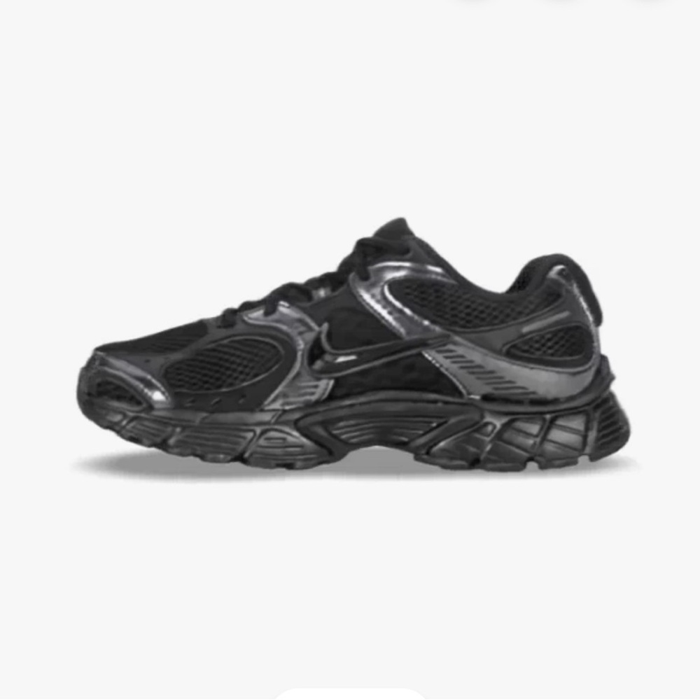 Nike Womens V5 RNR Triple Black Shoes Sz 9 Activewear